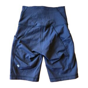 lululemon Black shorts size 2 Womens, Long 8" Inseam LW7CG4S.0322